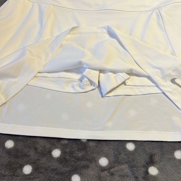 NIKE DRI-FIT White Tennis Skirt - Size XL - Picture 5 of 10